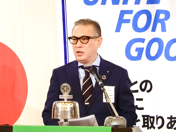 委員会報告:飯塚孝志社会奉仕委員長